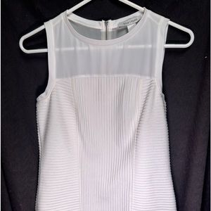 Women White House Black Market blouse